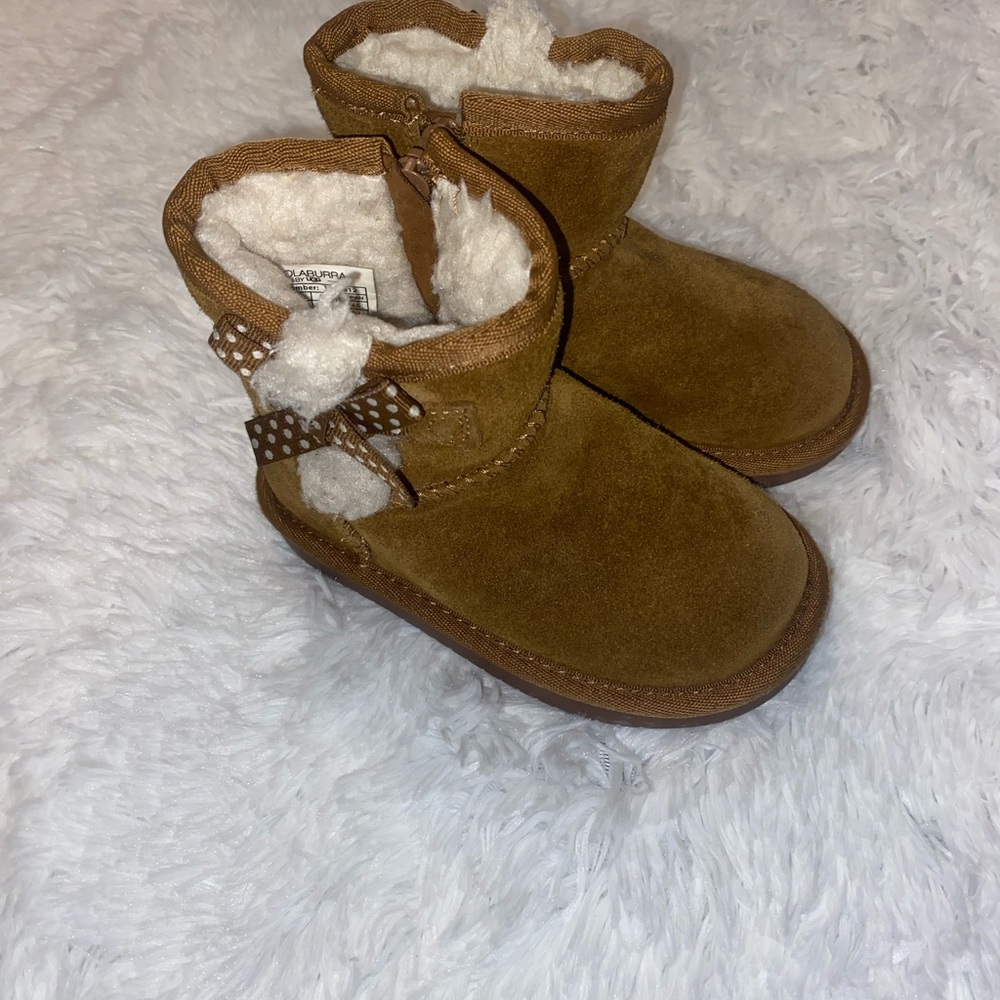 Kookaburra by UGG